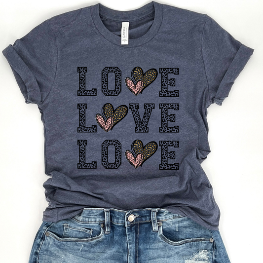 Women's Valentine love leopard print graphic t-shirt
