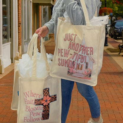 photo of a woman carrying the jumbo tote bags