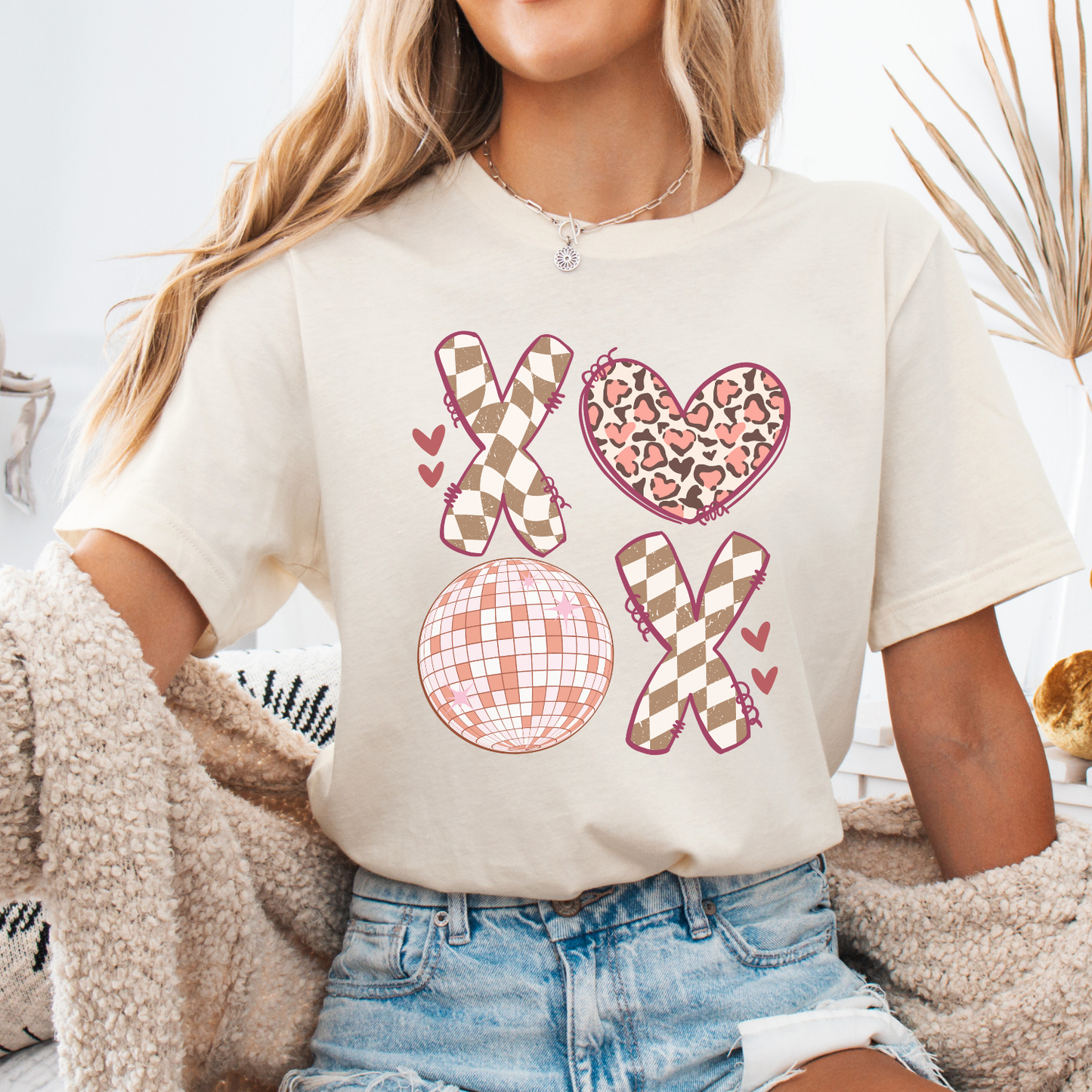 BOHO XOXO Valentine women's graphic t-shirt