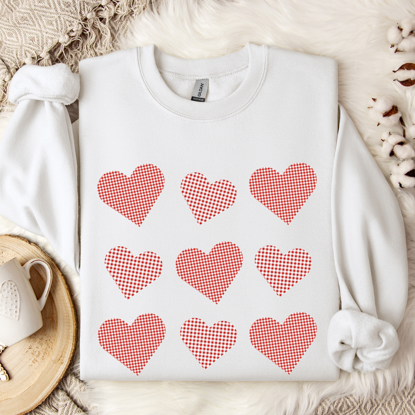 Valentine red plaid coquette hearts, Women's sweatshirt