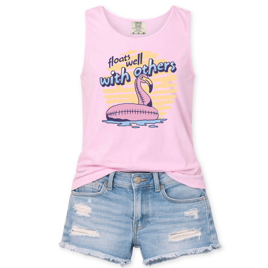 pink tank top with a flamingo floaty graphic design that says floats well with others.